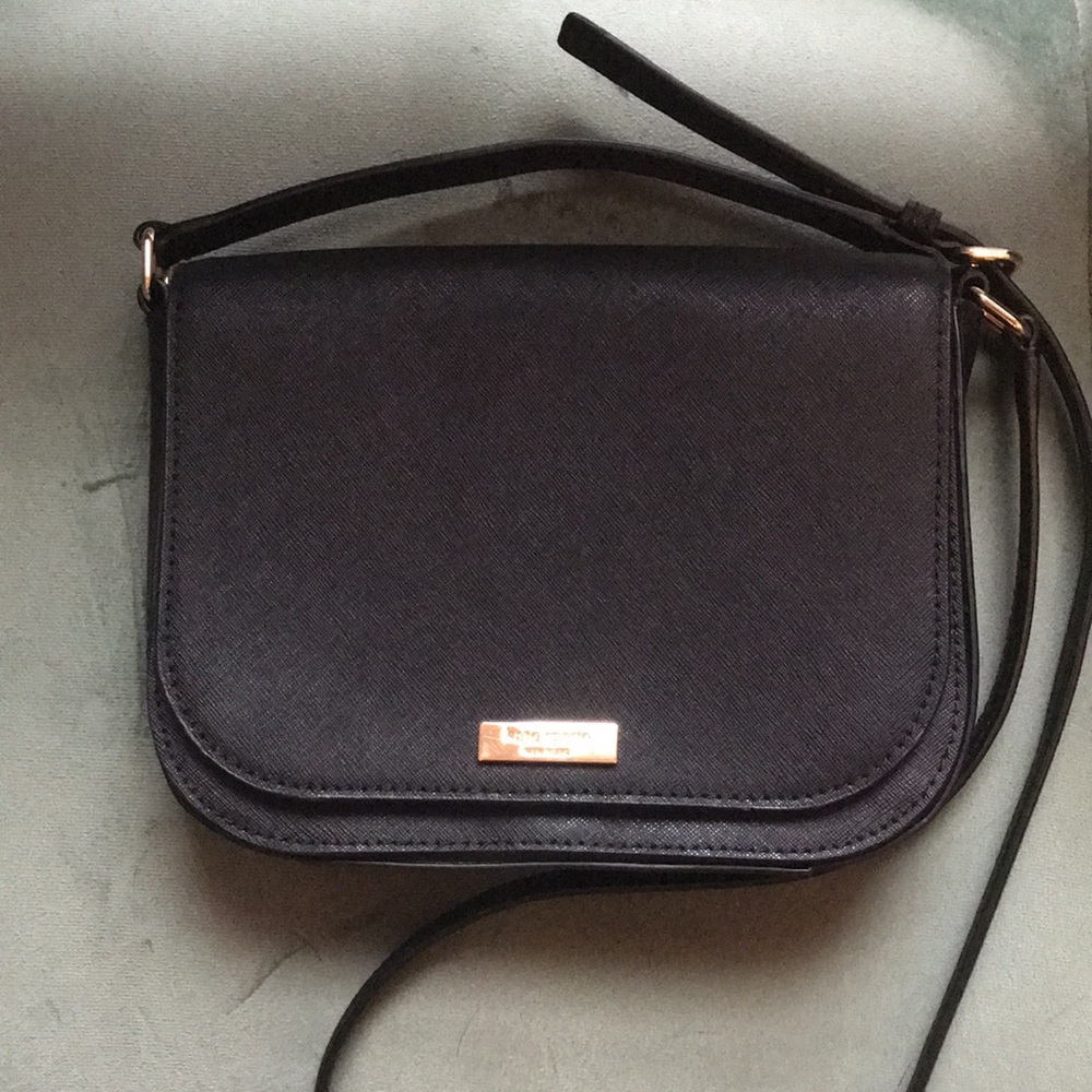 NEW, NEVER WORN- KATE SPADE PURSE